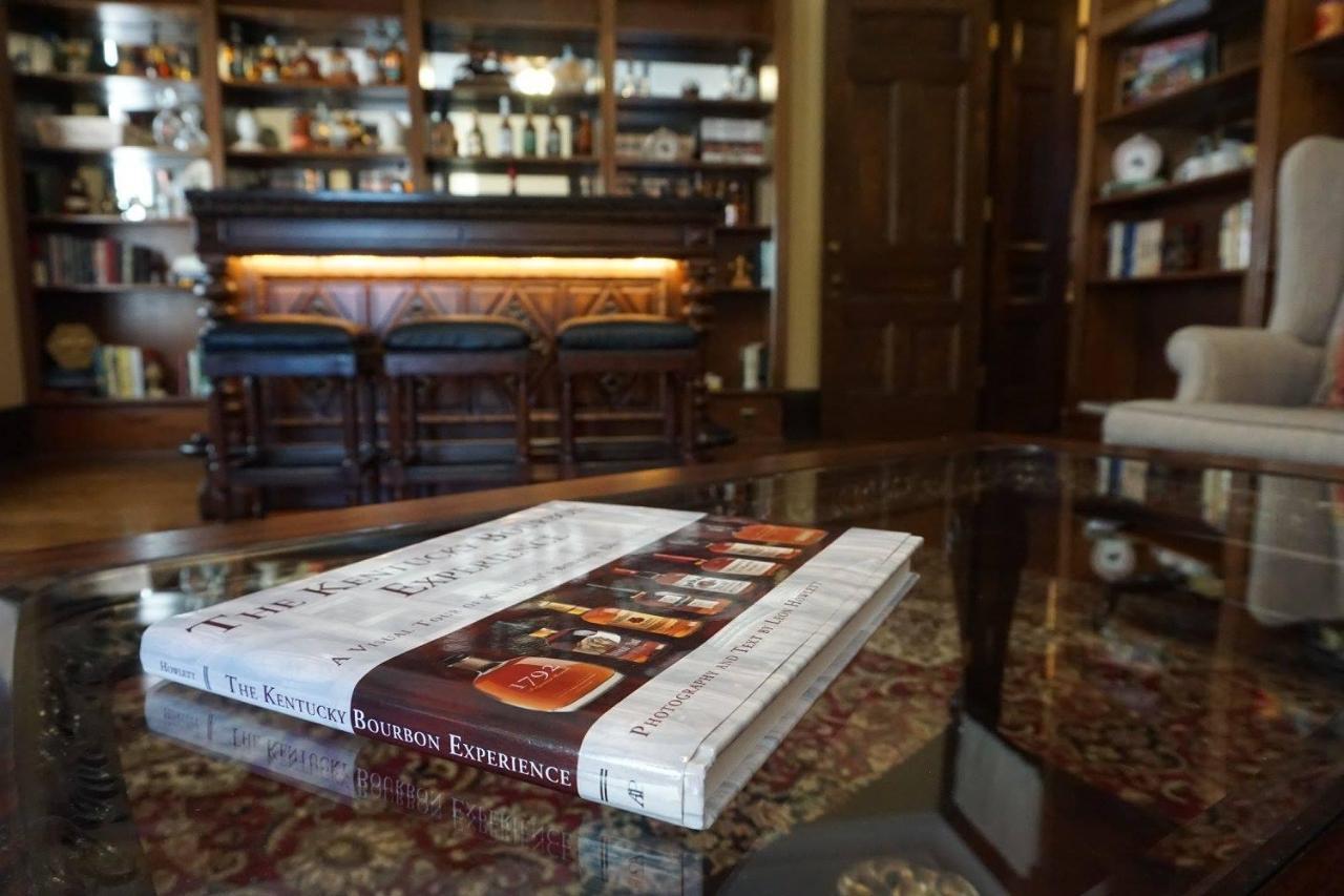 Louisville Bourbon Inn Экстерьер фото