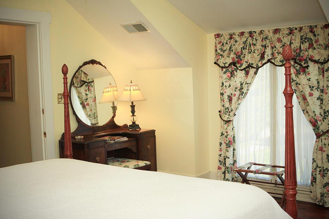 Louisville Bourbon Inn Экстерьер фото